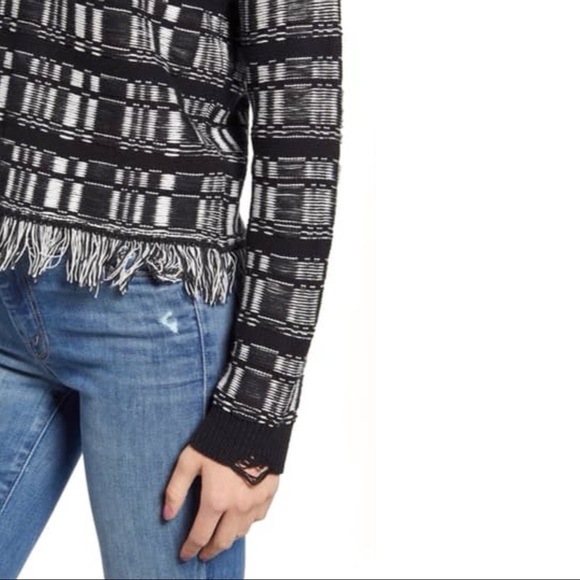 Wildfox Reece Ritzy Fringe Hem Sweater Black/White Size Large NWT - Picture 4 of 6